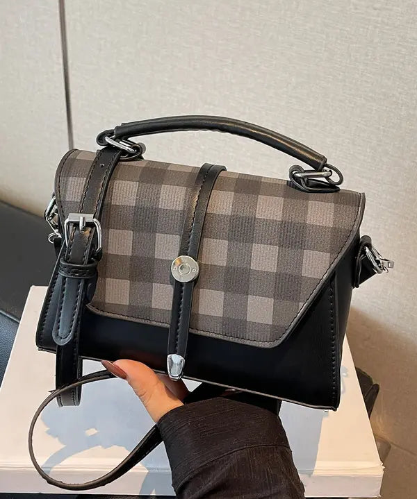 MARLYNN™ - Vintage-Style Small Square Shoulder Crossbody Bag with Contrast Stitching