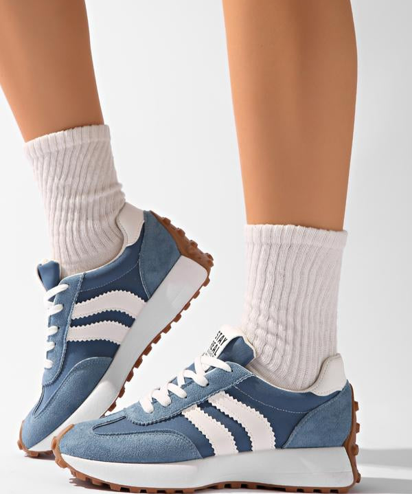 LILIA™ - Women Casual Breathable Sneakers for All Season Wear