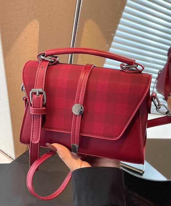 AVANLIE™ - Trendy Contrast Stitching Small Square Shoulder Bag