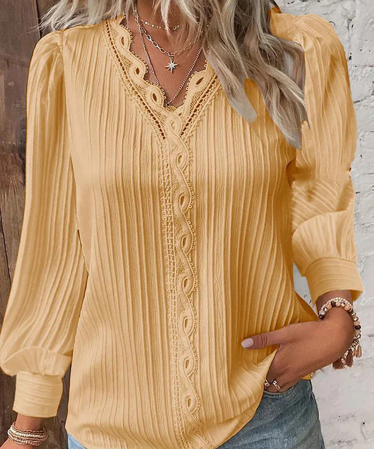 RENATA™ - Classic Pleated Top