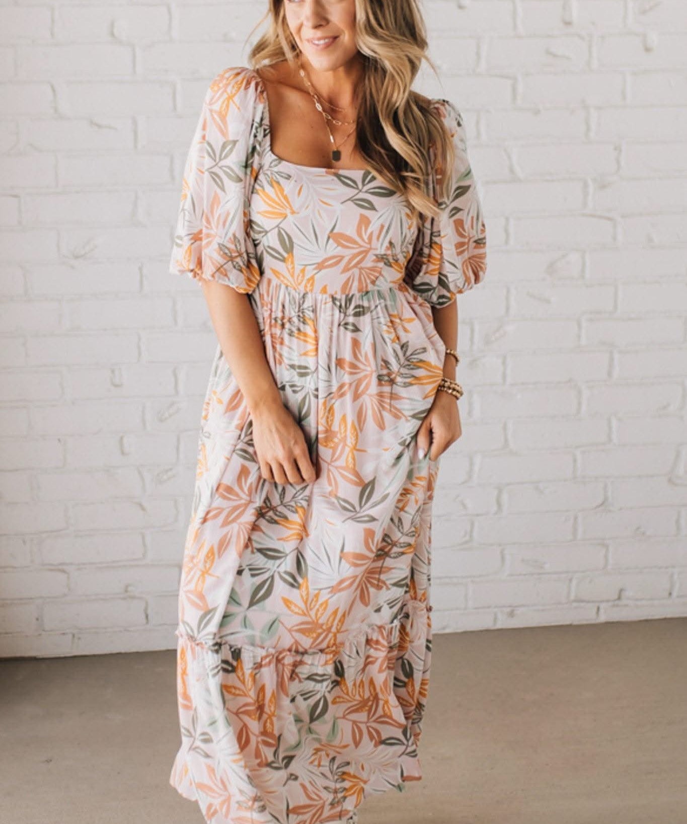 ELARA FLORAL MAXI DRESS