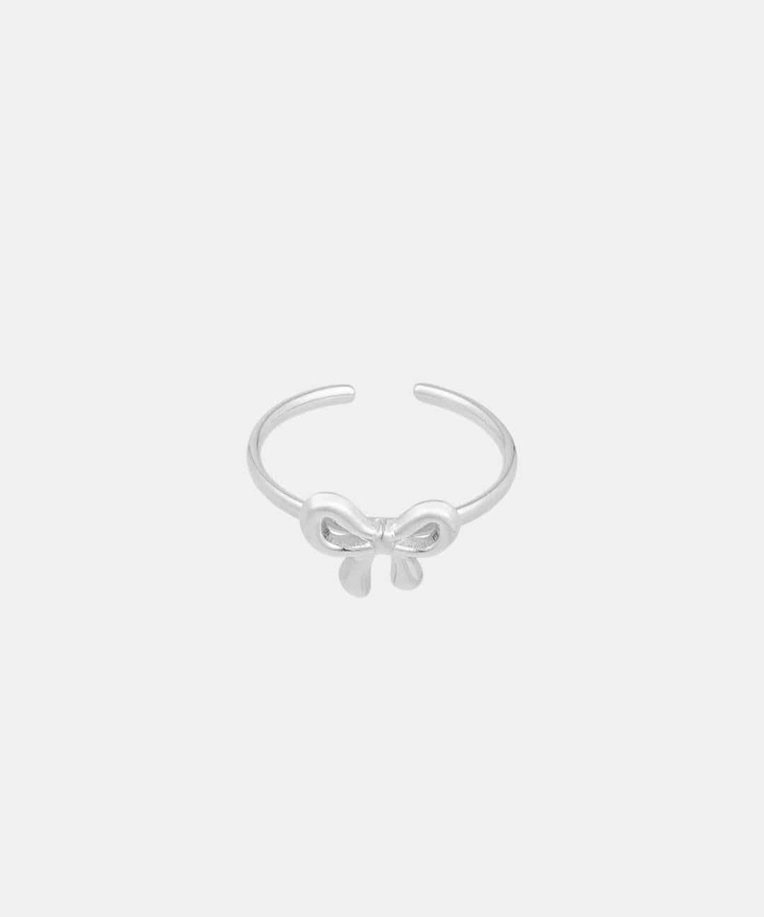 Fernanda – Bow Accent Adjustable Ring