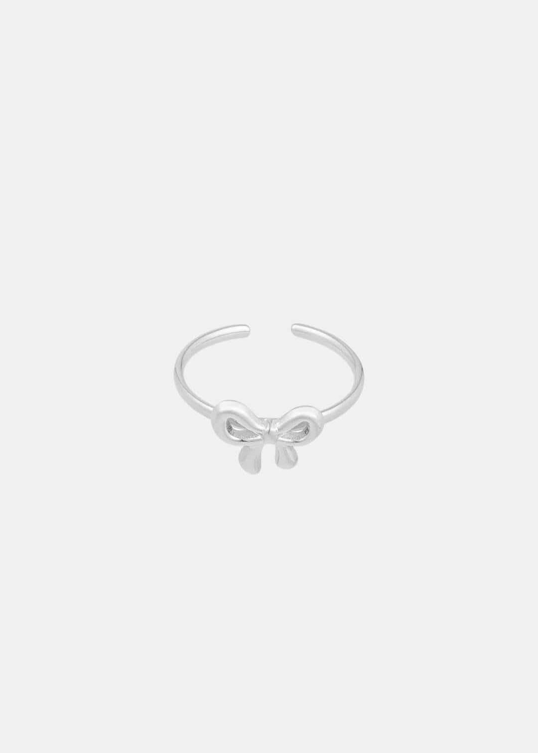 Fernanda – Bow Accent Adjustable Ring
