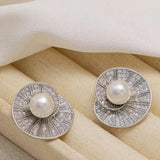 Jeffany - Spiral Shell Pearl Earrings in Silver