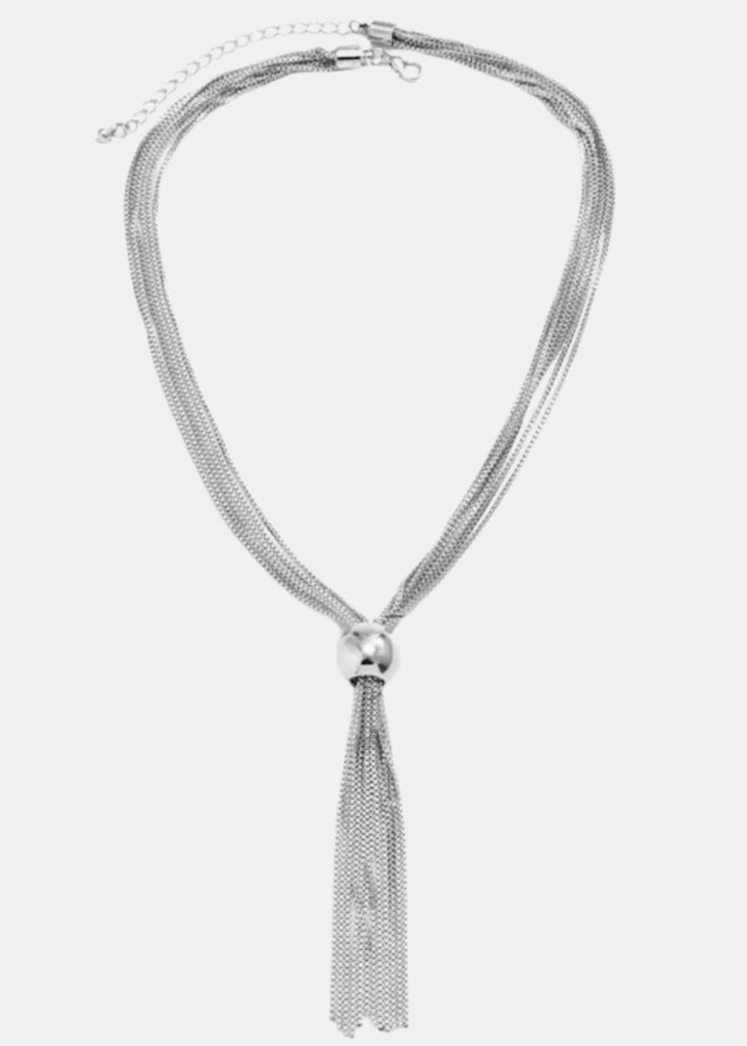 Milla – Gold Tassel Necklace