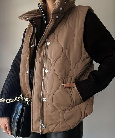 DARCY™ - Chic Lightweight Button-Up Puffer Vest