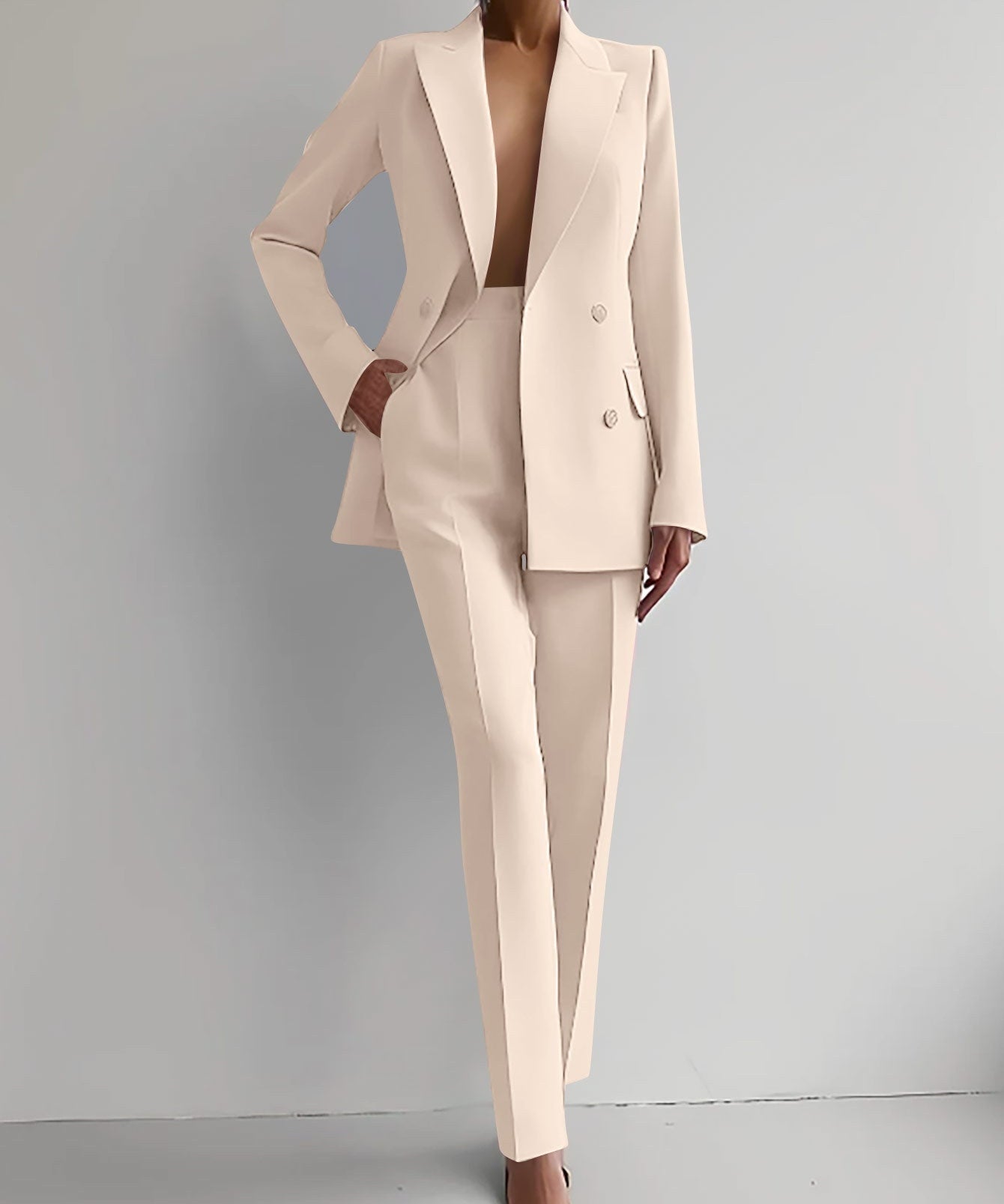 VICTORIA™ | Sleek Tailored Suit