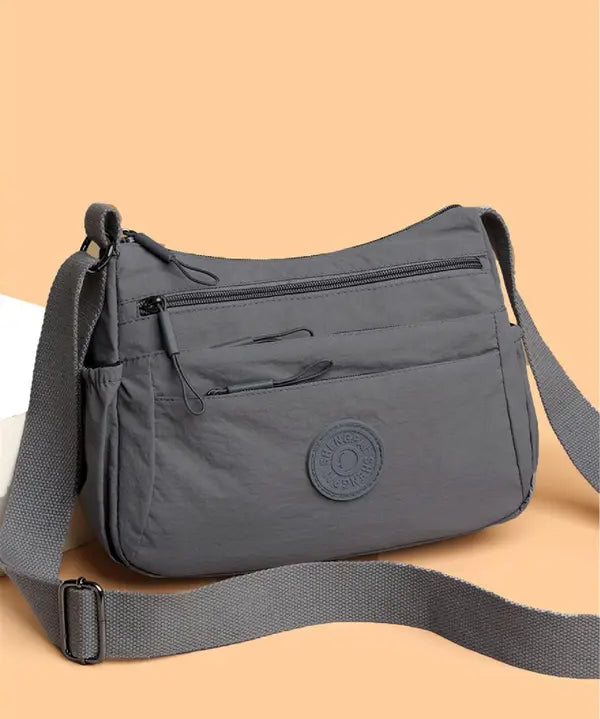 BETINA™ - Women's Solid Color Multi-Pocket Crossbody High-Quality Bag for Daily Use