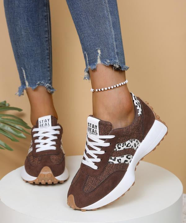 LILIA™ - Women Casual Breathable Sneakers for All Season Wear